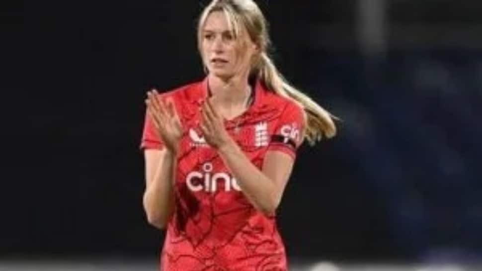 RCB Head Coach On Buying Lauren