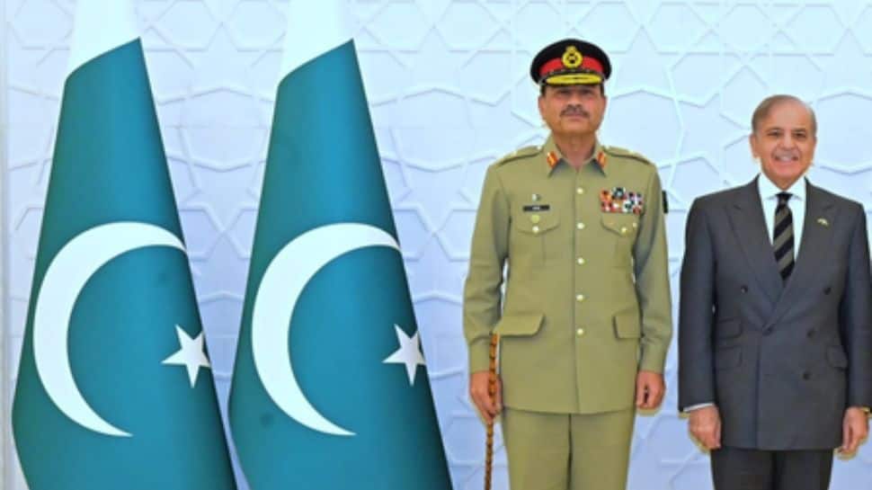 Pakistan Calls UN Human Rights Chief's Criticism Of 27th Amendment ‘Biased’