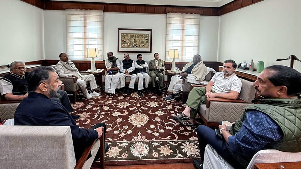 PM Modi`s `Drama Nahi Delivery` Remark Sparks BJP vs Opposition Slugfest