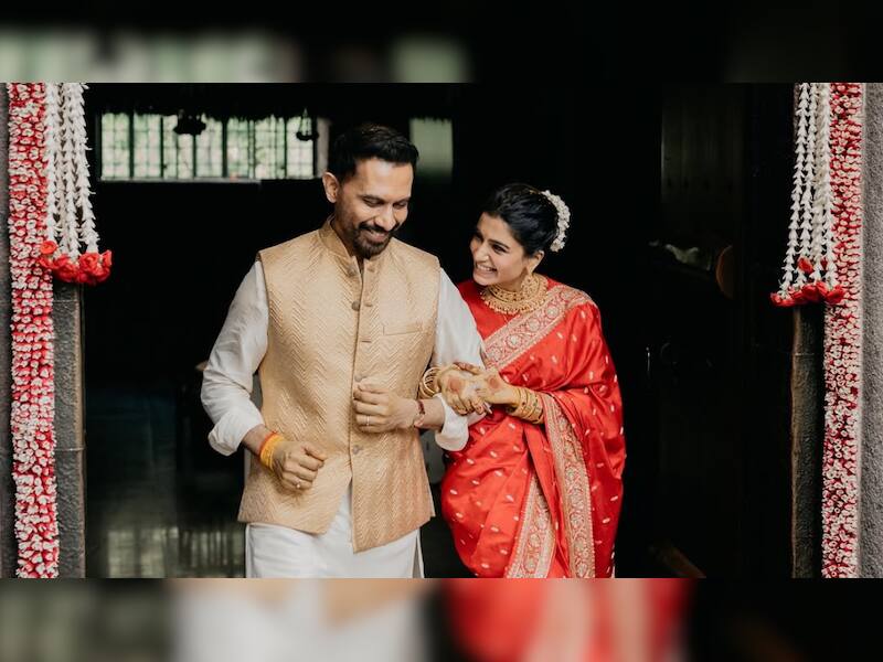 Who Is Raj Nidimoru? The Family Man Director Who Married Samantha Ruth ...