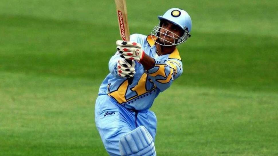 10. Sourav Ganguly - 190 Sixes
