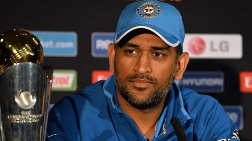 5. MS Dhoni - 229 Sixes