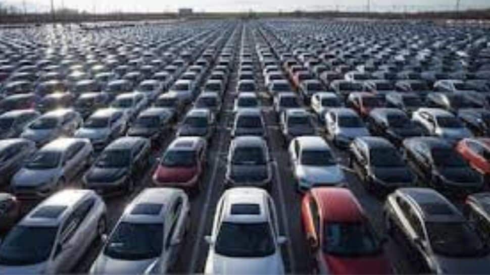 Auto Sector Shines In Festive Quarter; PV Sales Up 12%, Two-Wheelers 18%