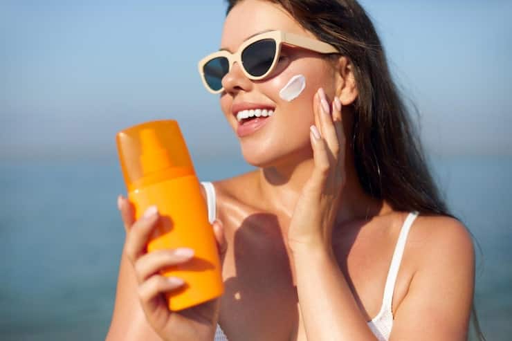 Best Mineral &amp; Tone-Up Sunscreens for Daily Protection