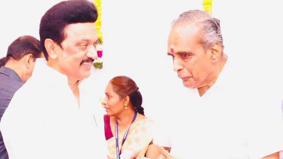 AVM Saravanan's Demise: Tamil Nadu Chief Minister MK Stalin Pays Respects, Industry Mourns Huge Loss