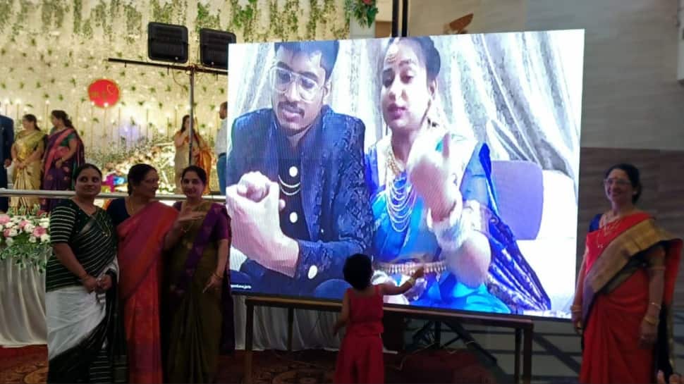 IndiGo Cancellation Horror: Stranded Couple Attends Their Own Wedding Reception Virtually In Hubballi | VIRAL VIDEO
