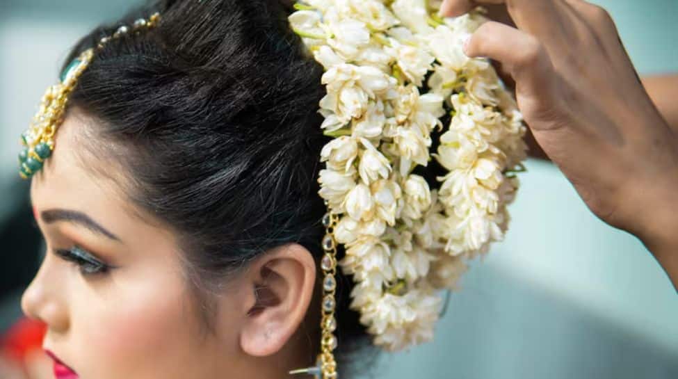 Bride-To-Be? Get Perfect Hair For Your Big Day With These Pro Tips