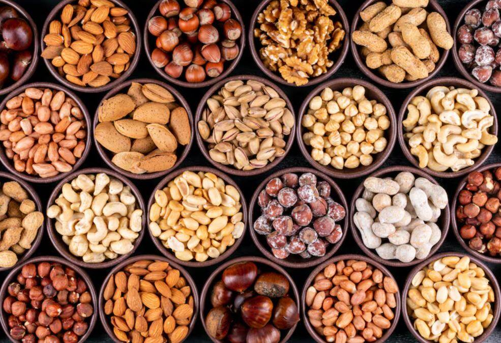 Winter immunity foods, winter diet hacks, foods to boost immunity, cold weather nutrition, immunity-
