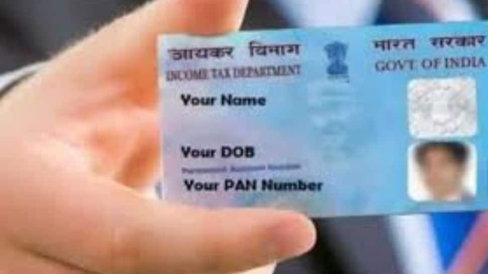 Income Tax Officials Issue Fact-Check Against Fake e-Mails Offering To Download e-PAN Card