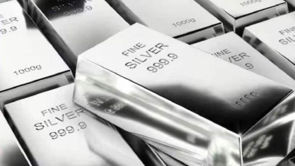 Silver Prices Surge Toward Rs 2 Lakh Per kg; ETFs Report Highest-Ever Inflows