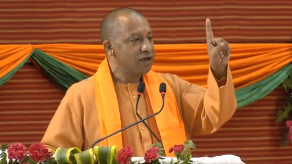 Those Who Divide Country Are Sinners Like Jaichand And Mir Jafar: Uttar Pradesh CM Yogi