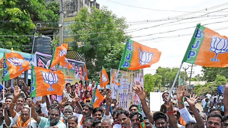 Kerala Local Body Elections 2025: NDA Emerges Largest Force In Thiruvananthapuram, UDF Wins Kollam And Kochi