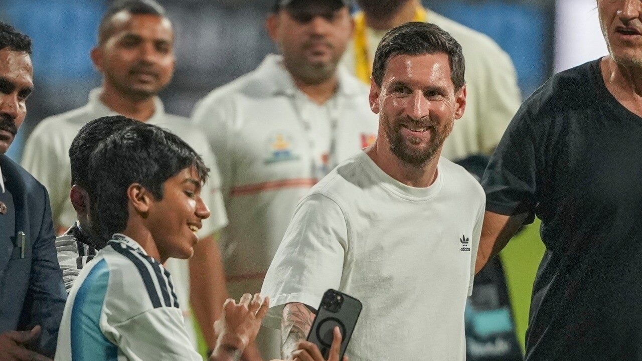 7. How Much Does It Cost to Meet Lionel Messi in Delhi 7. How Much Does It Cost to Meet Lionel Messi in Delhi
