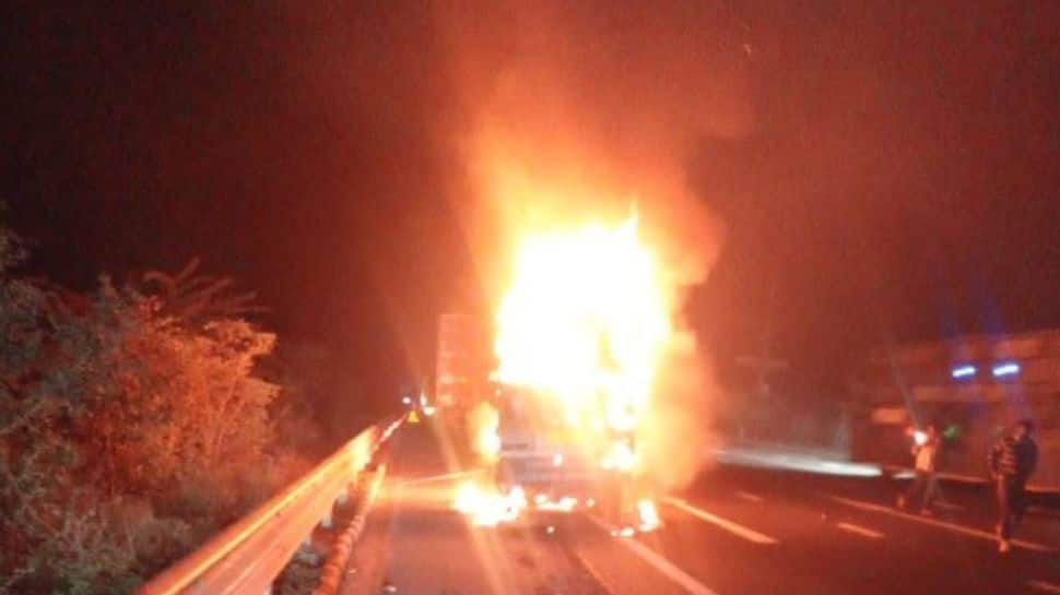 Three Killed, Burnt Alive In Fatal Crash On Delhi Mumbai Expressway