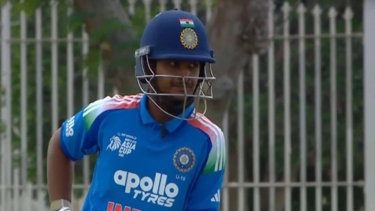 8) Wicketkeeper-Batter Advantage