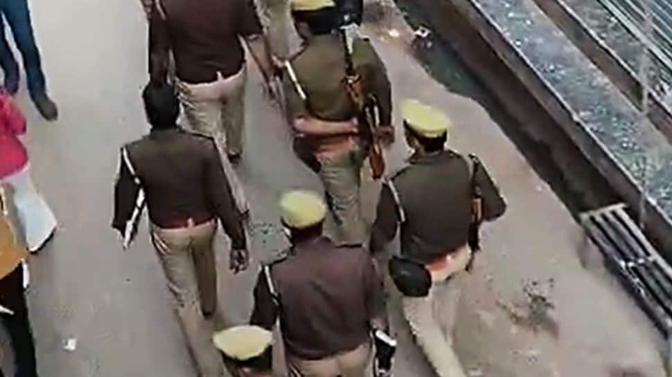 Uttar Pradesh Police Launches `Operation Torch` Against Illegal Immigrants In Varanasi