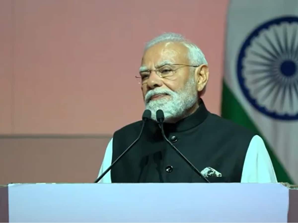 PM Modi Interacts With Students In Muscat; Says, `Indian Diaspora Example Of Co-Existence, Cooperation`