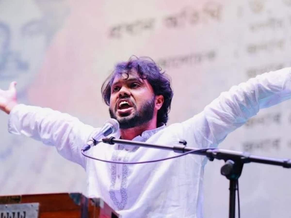 Who Was Osman Hadi? The 'Inqilab Mancha' Spokesperson Whose Death Just Triggered A National Crisis