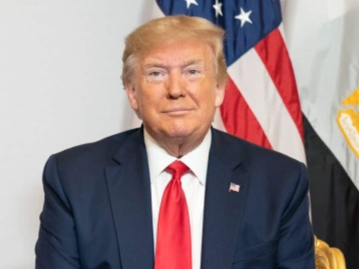 Trump Pauses Green Card Lottery After Deadly Brown University, MIT Shootings