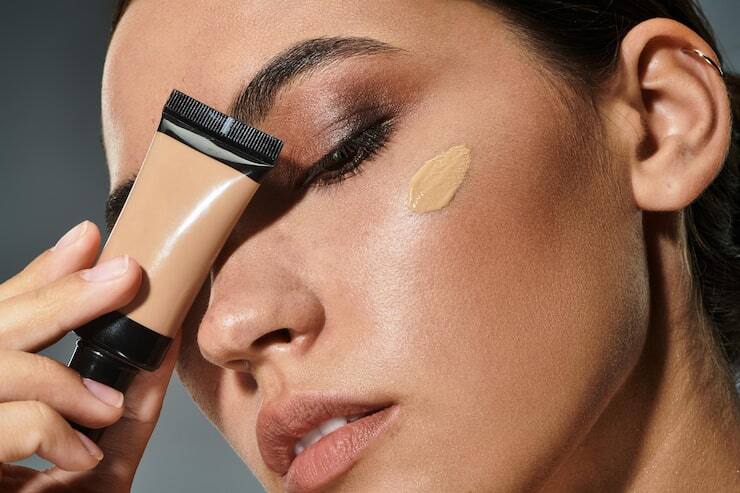 Guide to Long-Lasting Foundations Guide to Long-Lasting Foundations