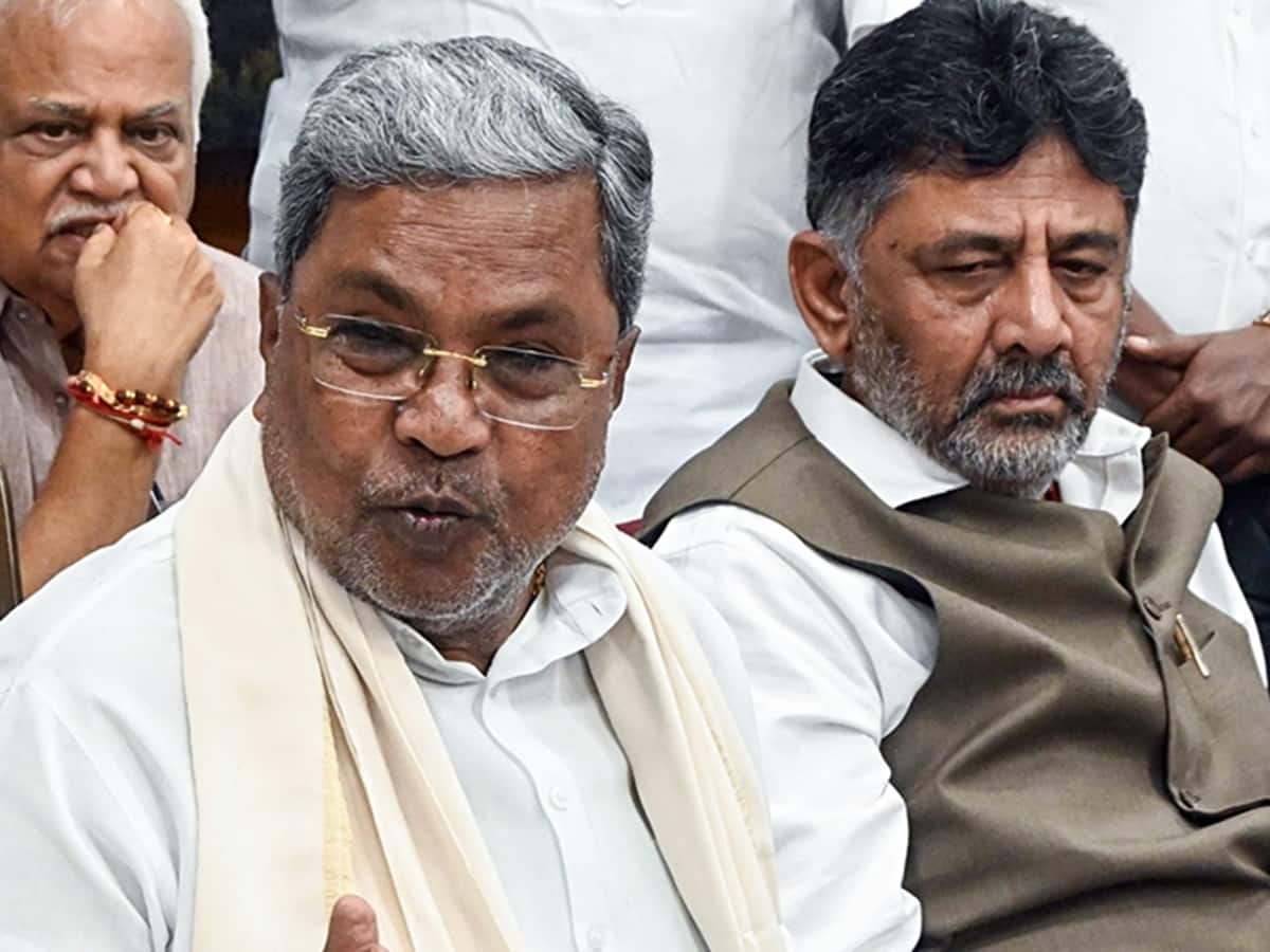 Setback For DK Shivakumar? Siddaramaiah Says Will Complete Term As Karnataka CM
