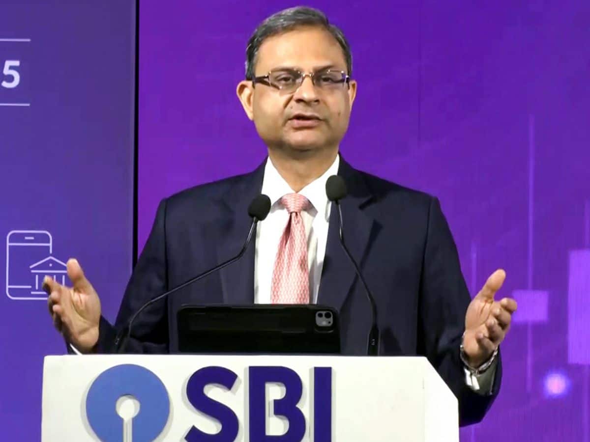 RBI's Central Board Deliberates On Domestic And Global Economic Situations