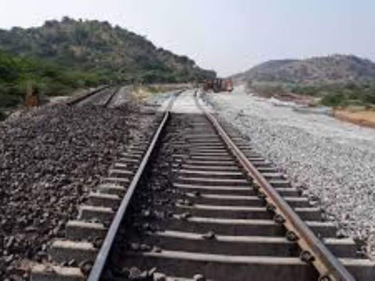 38 Railways Projects Worth Rs 89,780 Crore Sanctioned In Maharashtra: Centre