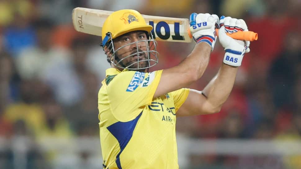 8. MS Dhoni (Wicket-keeper) 8. MS Dhoni (Wicket-keeper)