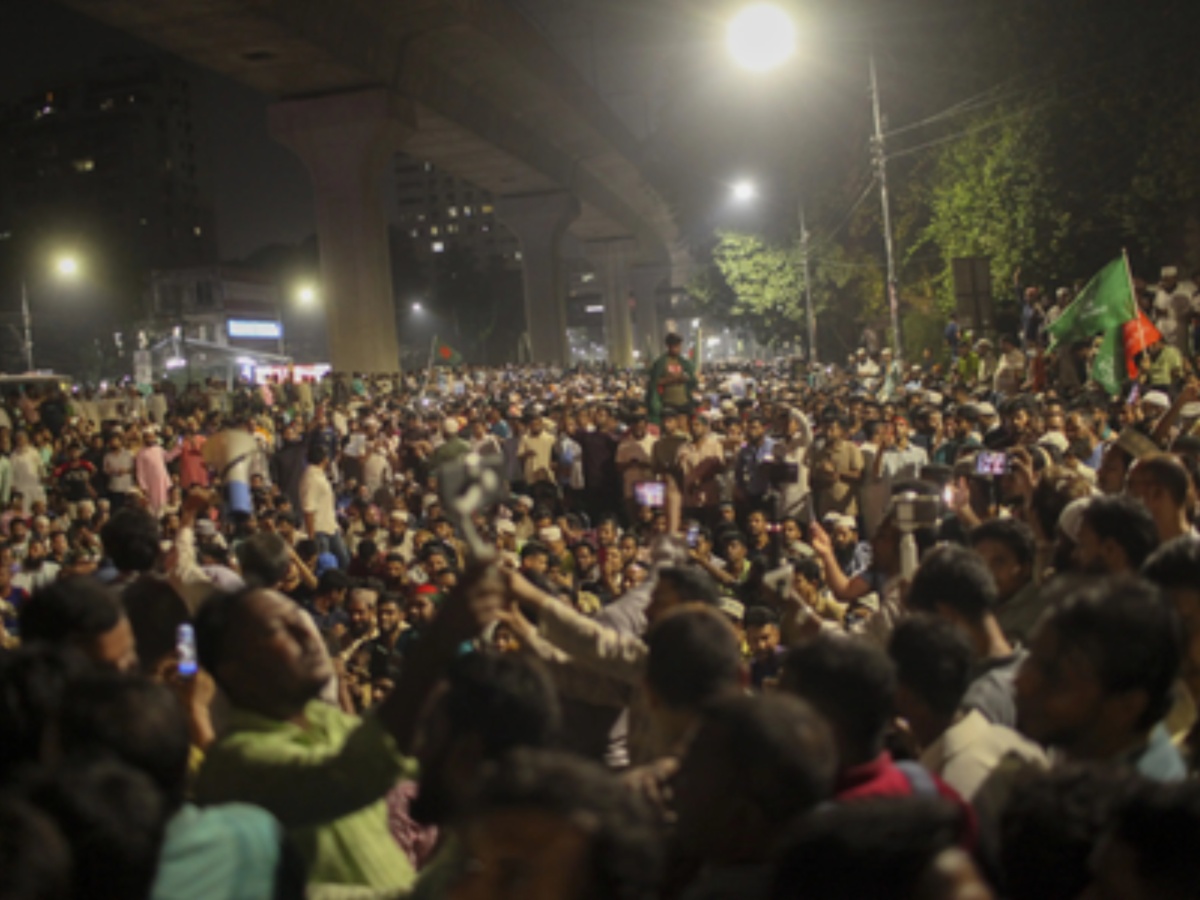 BNP Leader’s 7-Year-Old Daughter Burnt To Death After Mob Sets Family Home Ablaze BNP Leader’s 7-Year-Old Daughter Burnt To Death After Mob Sets Family Home Ablaze