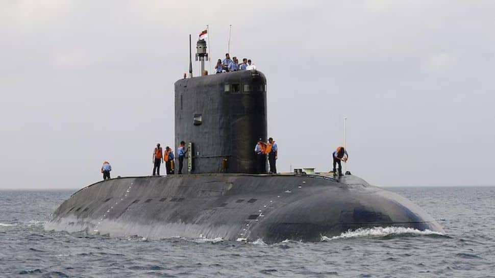 Russia Comes Forward For India Again: Putin Offers 3 Upgraded Submarines Instead of 1 –What’s Really Behind The Deal?