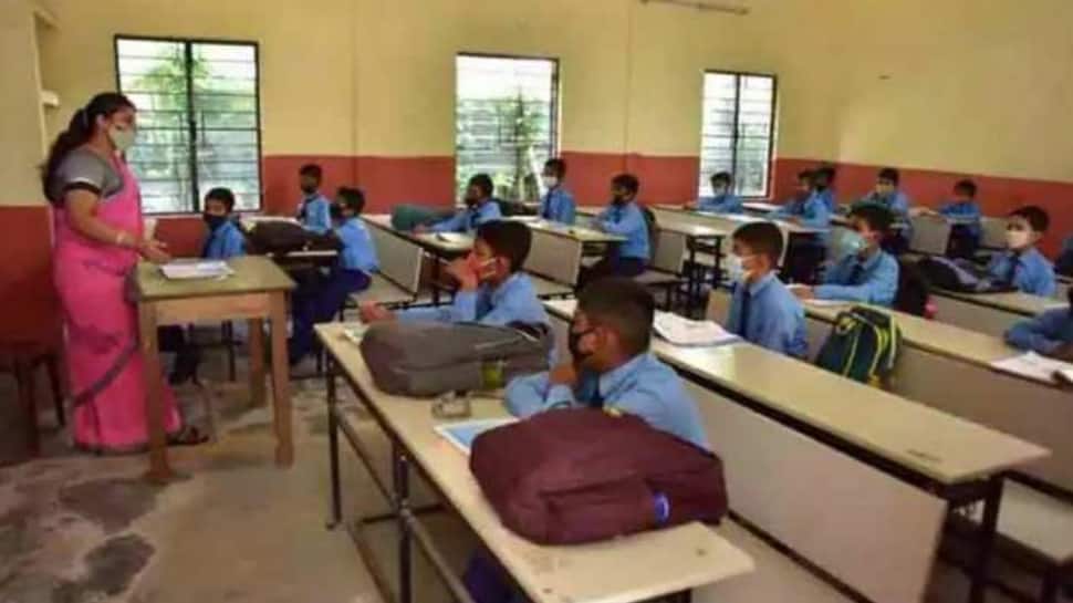 Christmas Holiday Cancelled In UP Schools 2025? Why December 25 Will Be A School Day | India News Christmas Holiday Cancelled In UP Schools 2025? Why December 25 Will Be A School Day | India News