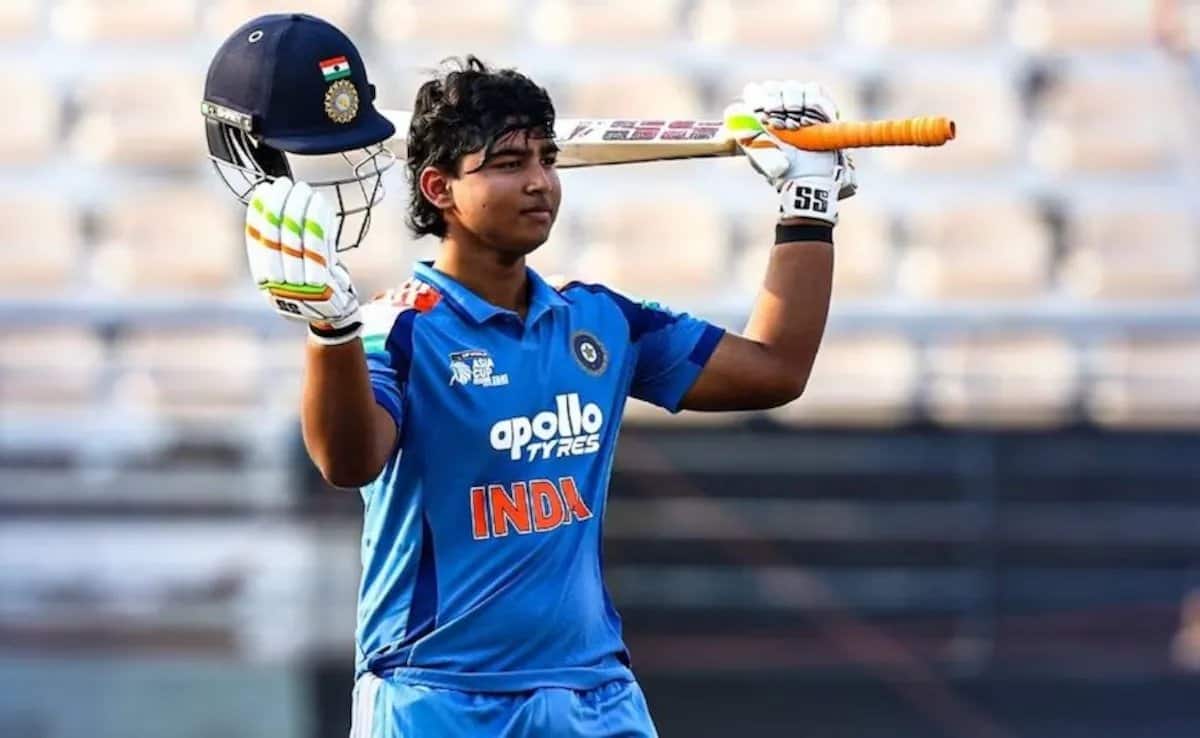6. Fastest IPL Century by an Indian