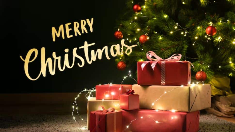 Merry Christmas 2025: 75+ Wishes, Messages, Quotes, Greetings To Share With Family And Friends