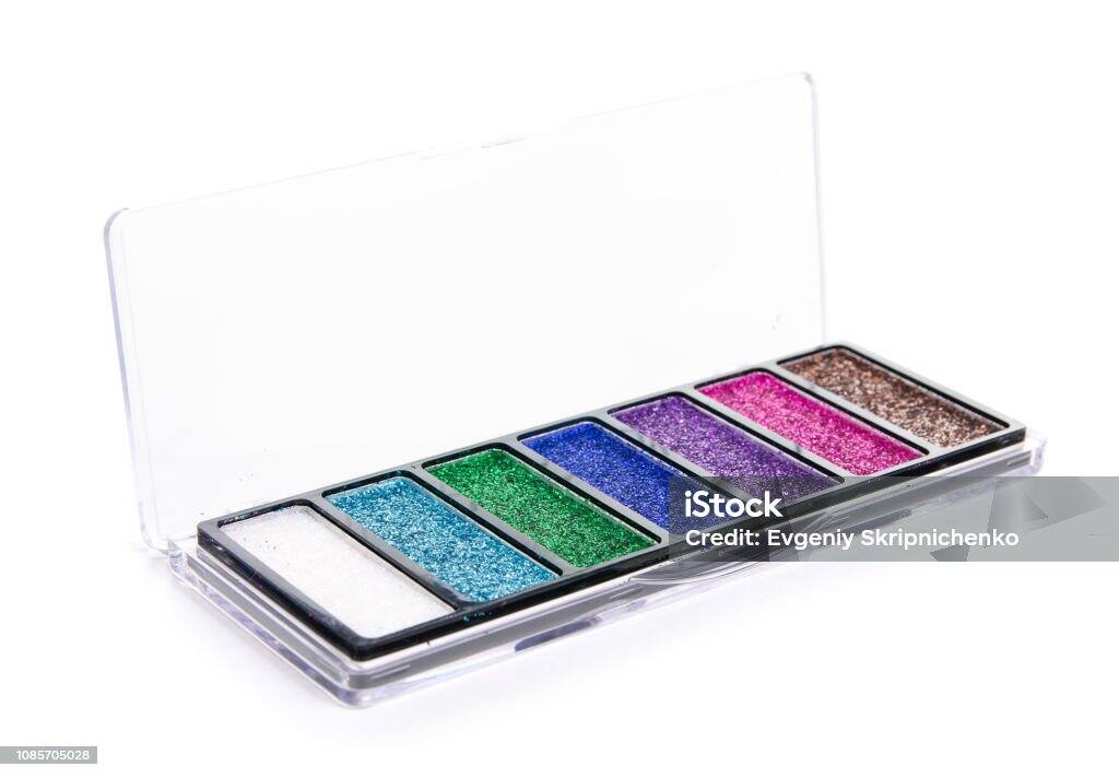 Glitter Eyeshadows – Sparkling, Long-Lasting &amp; Vibrant