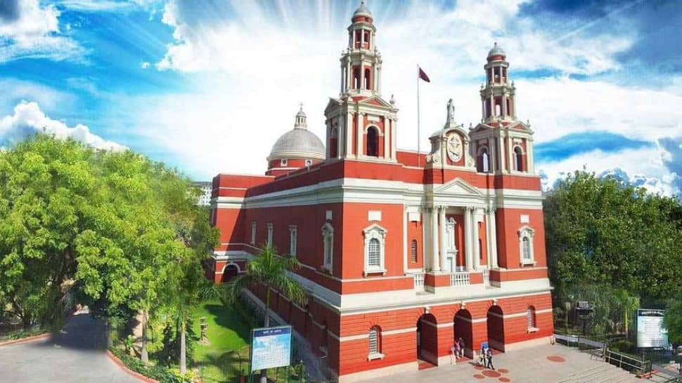 Sacred Heart Cathedral, New Delhi Sacred Heart Cathedral, New Delhi