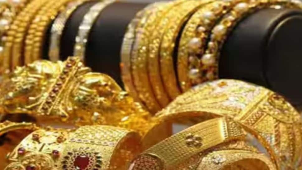 Gold And Silver Bring Cheers For Investors, 2026 Outlook Remains Strong