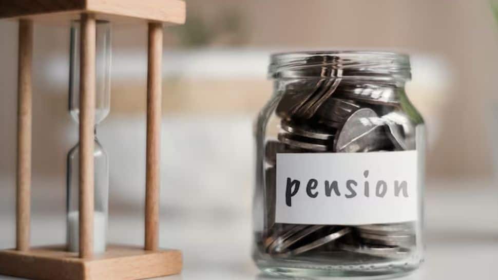 Jeevan Pramaan 2025: How To Submit Life Certificate Online, Offline, And Via UMANG App