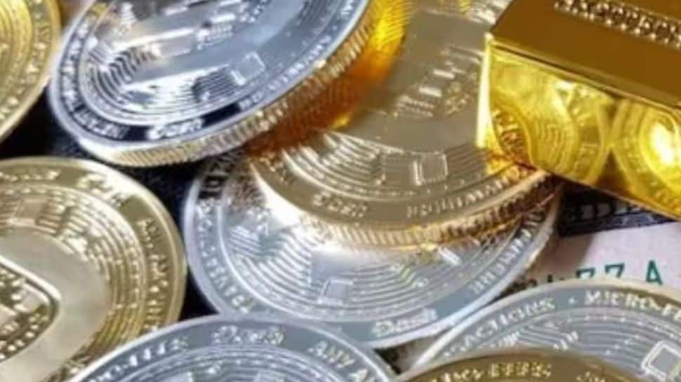 Silver Rallies 158% YTD, $100 Per Ounce Possible In 2026: Analysts