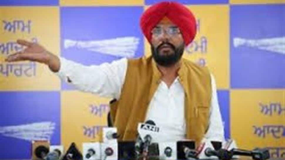 AAP Ready To Fight For The Rights Of Labourers And Will Not Allow Their Employment To Be Taken Away: Kuldeep Singh Dhaliwal