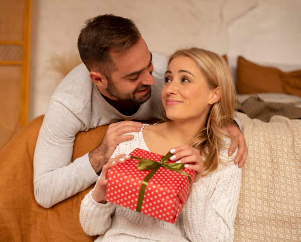 Happy New Year 2026, New Year 2026, new year gifts for girlfriend, cute gifts for girlfriend, romant
