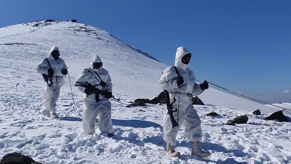 BSF Launches Operation ‘Sard Tufaan’ To Thwart Infiltration Along LoC