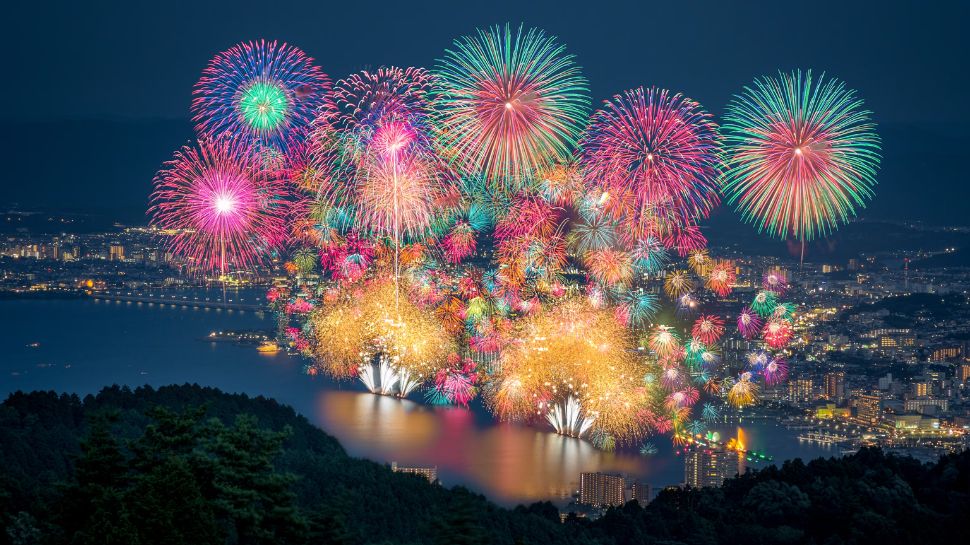 World Celebrates New Year 2026