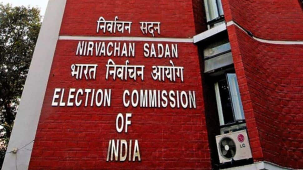 ECI Rejects TMC’s Plea To Let Party Agents Inside SIR Hearing Sessions