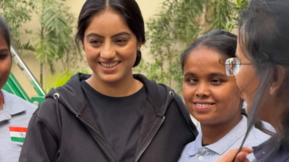 TV Actress Deepika Singh Meets Indian Blind Women's Cricket Team, Shares Video As Feels 'Grateful To Connect'