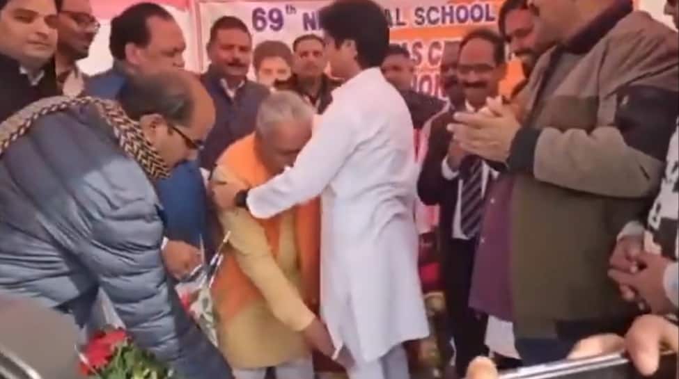 BJP MLA Touches Feet Of Jyotiraditya Scindia’s Son, Video Sparks Political Debate | WATCH
