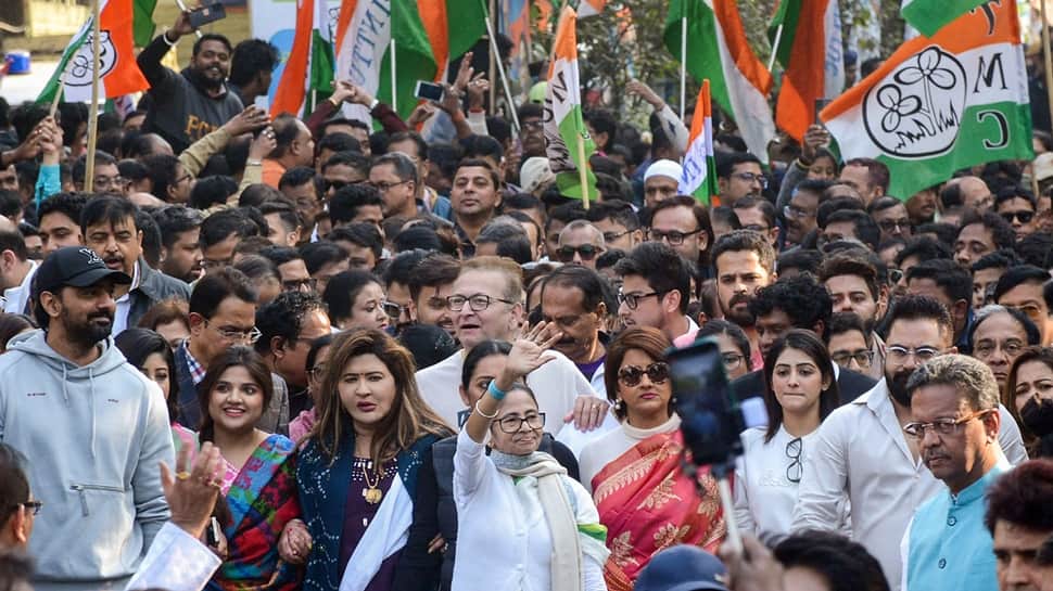 I-PAC Raid And Mamata Banerjee`s CBI-ED Saga: Is Sitting CM`s Interference In Probe Justified?