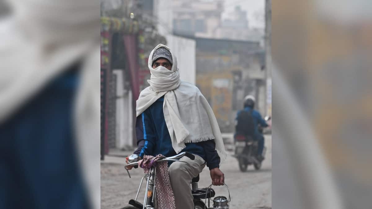 Delhi To Remain Freezing? North India Continues To Shiver As IMD Issues `Cold Wave` Warning For THESE NCR Cities