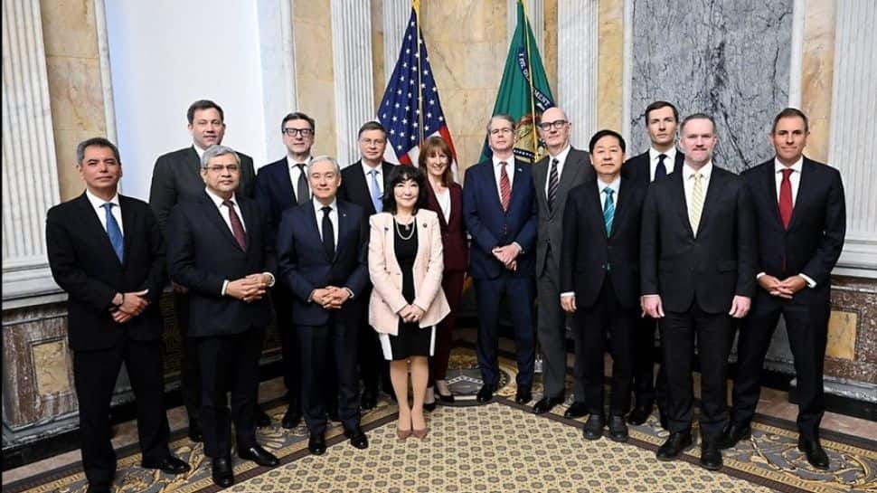 Union Minister Ashwini Vaishnaw Attends G7 Critical Minerals Ministerial Meet