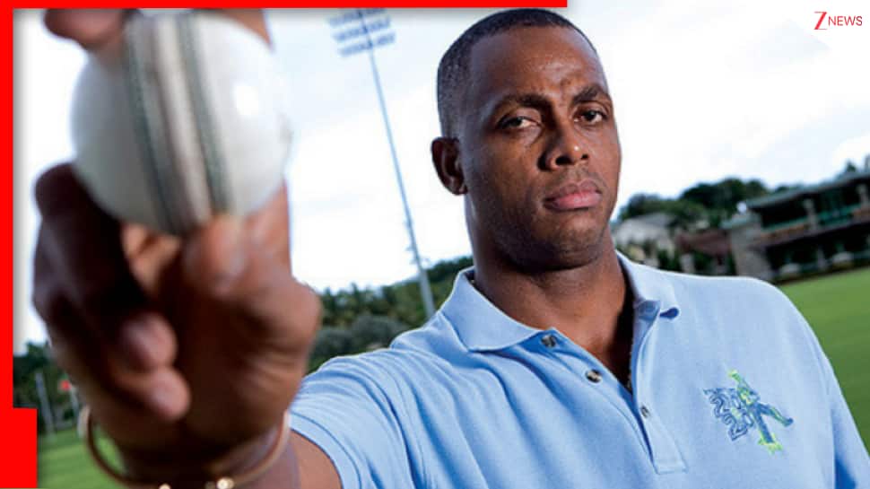Zimbabwe Ropes in Courtney Walsh As Bowling Consultant Ahead Of T20 World Cup