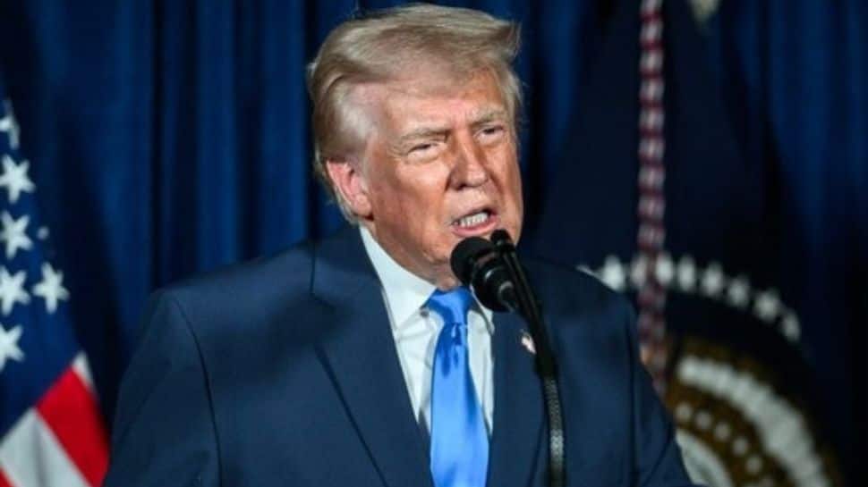 Trump Renews Greenland Bid, Imposes 10% Tariffs On European Nations; EU Calls Emergency Meet - What's Next